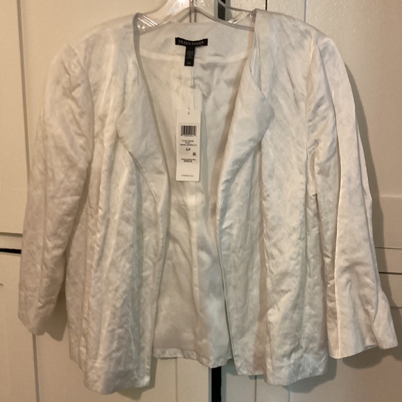 Small white Eileen Fisher jacket. NWT never worn. - Picture 5 of 5